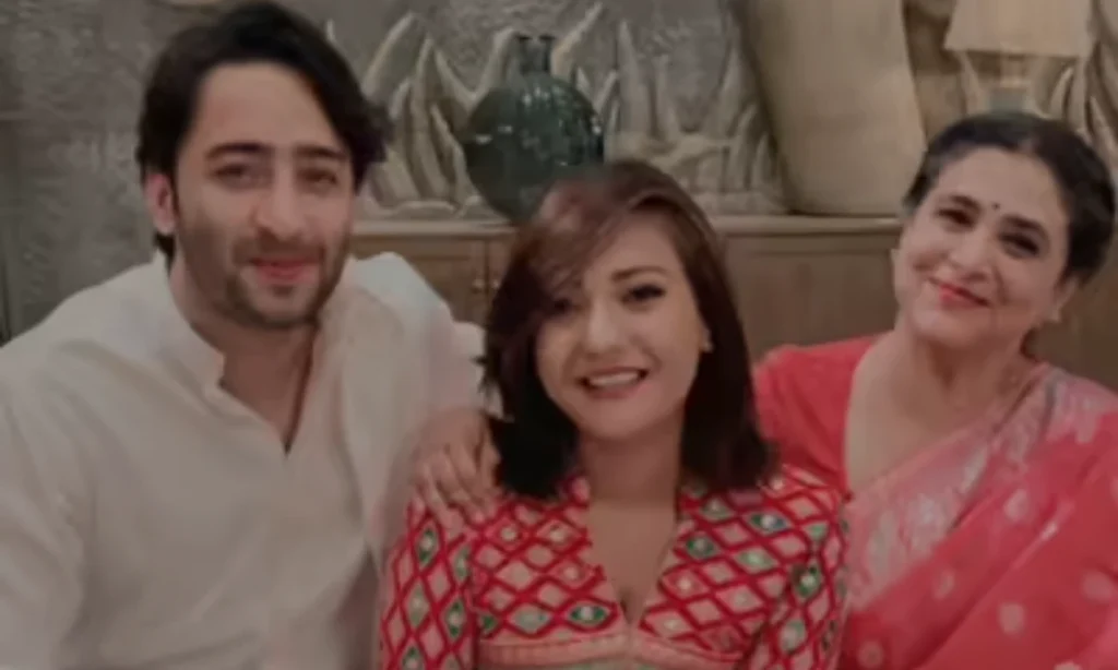 Aashika Bhatia Family Background